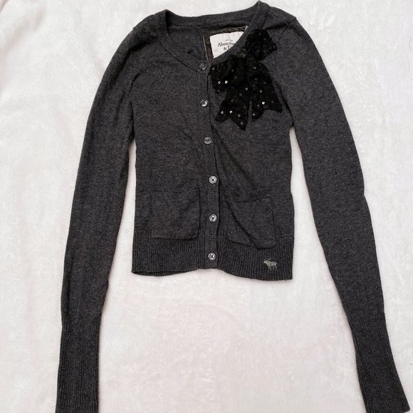 Abercrombie & Fitch Dark Grey Sweater - Picture 1 of 8